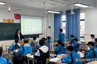 欧冠改制以来后卫进球榜：拉莫斯17球第一，卡洛斯和皮克16球第二